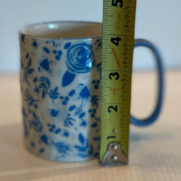 Blue Flowers Coffee Tea Mug Cup 14 Oz By 10 Strawberry Street Bella Floral - Picture 9 of 11